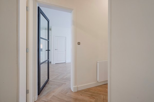 Medium property photo - Van den Berghstraat 65, 2522 ZN Den Haag